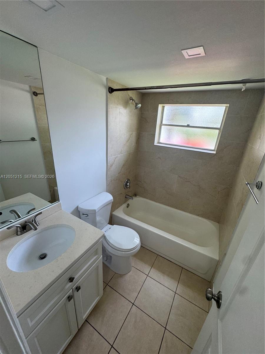 9937 Three Lakes Circle 14d Property Photo 20