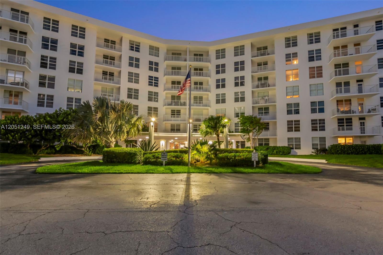 2851 S Ocean Boulevard 4m Property Photo 18