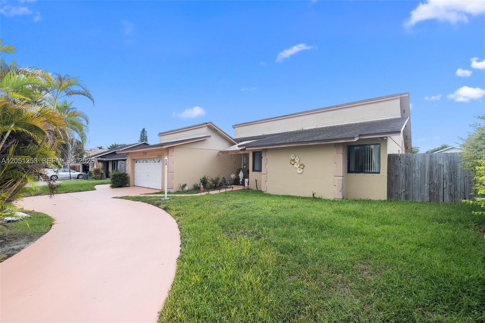 A12051253 Property Photo 1