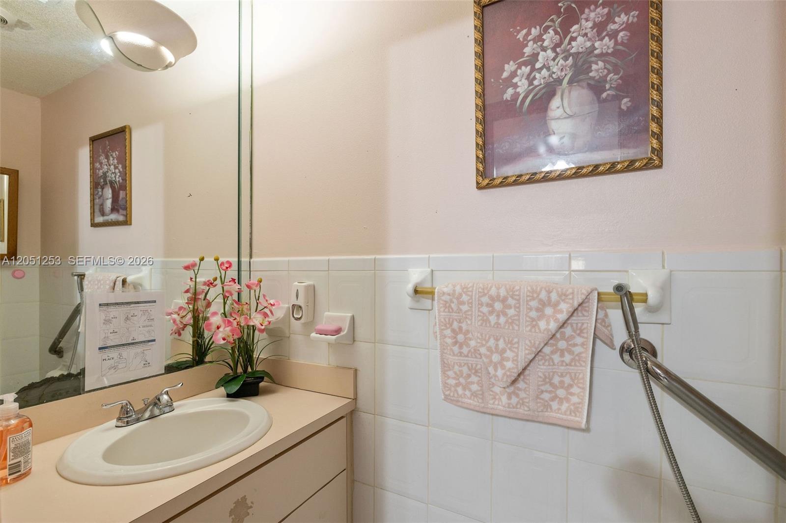 A12051253 Property Photo 13
