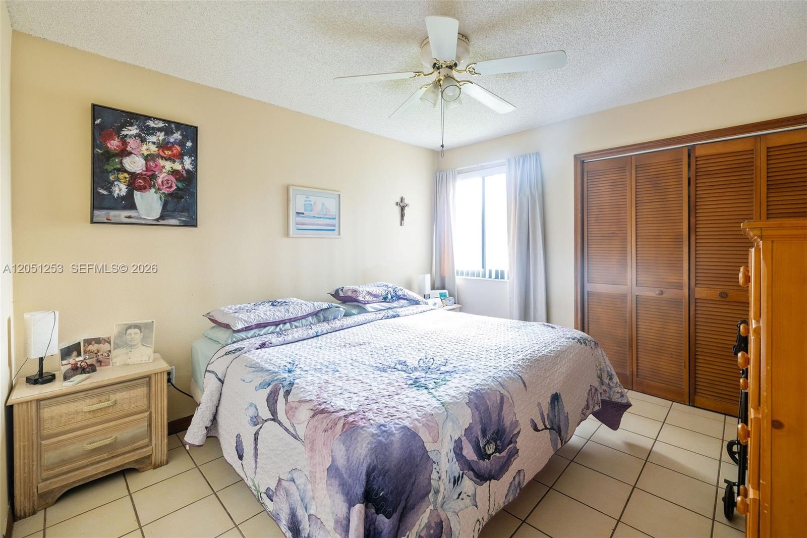 A12051253 Property Photo 24