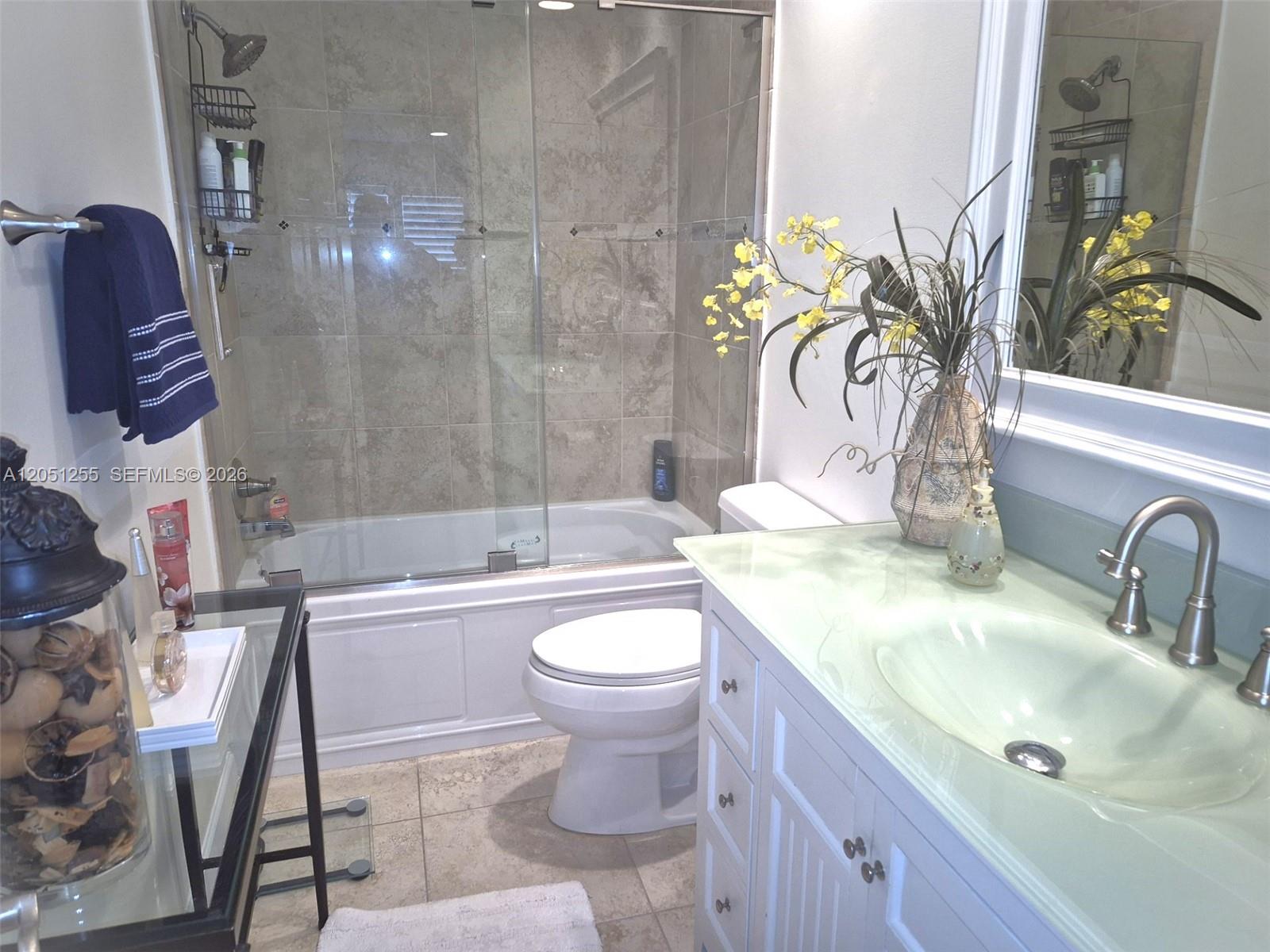535 Hendricks Isle 306 Property Photo 15