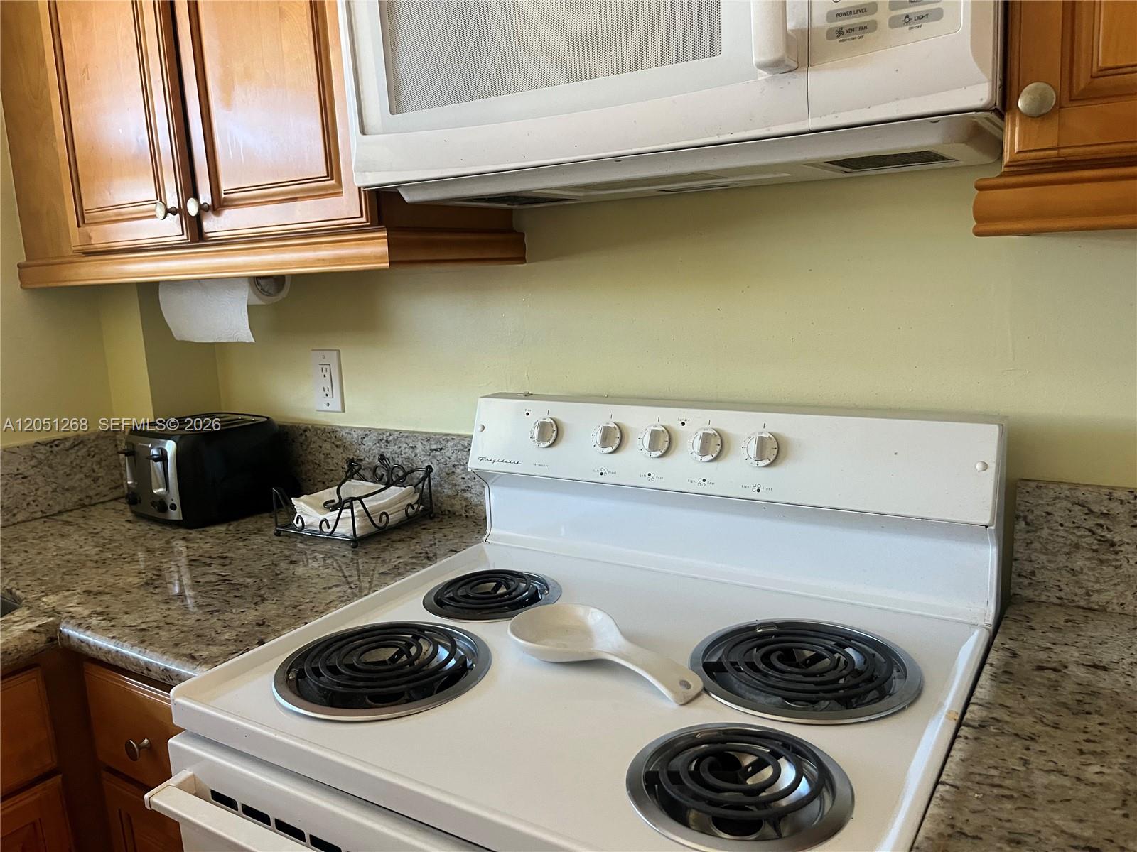 501 Blue Heron Drive 306 A Property Photo 16