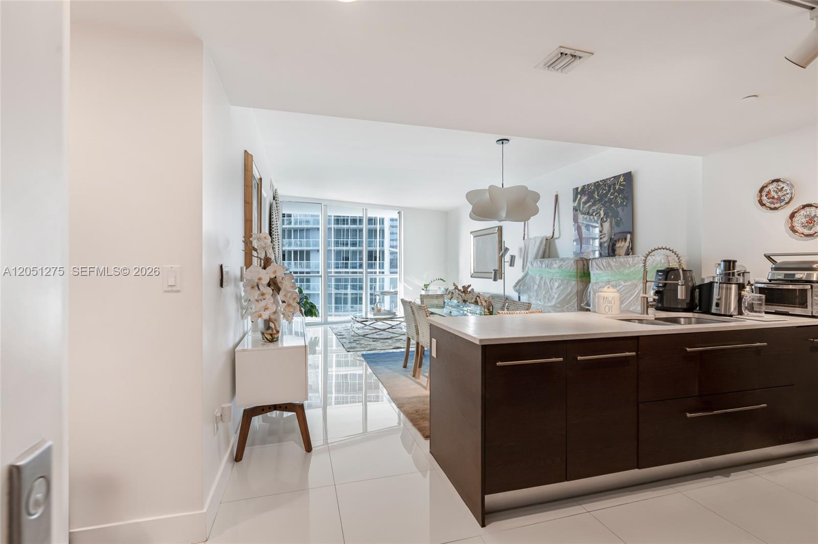 475 Brickell Avenue 3111 Property Photo 4