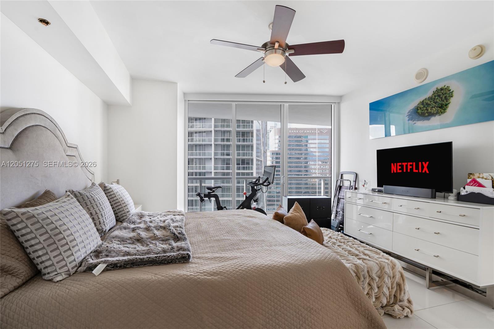 475 Brickell Avenue 3111 Property Photo 18