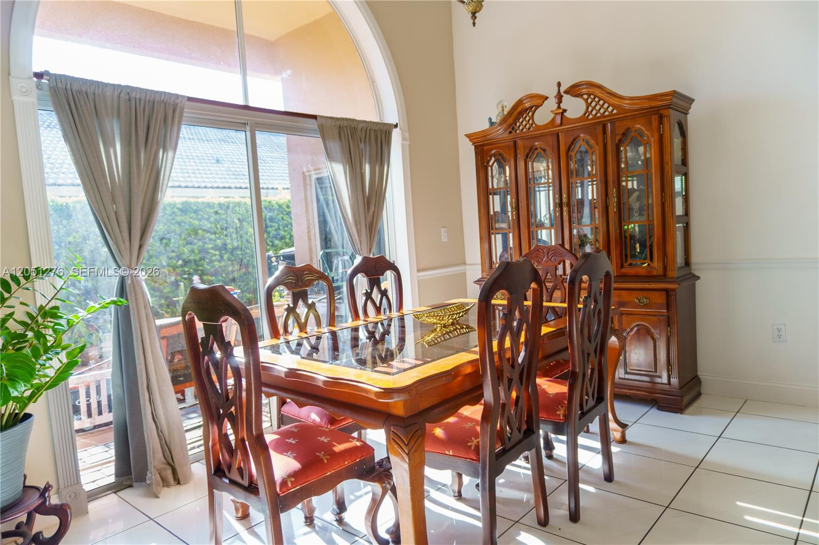 A12051276 Property Photo 25