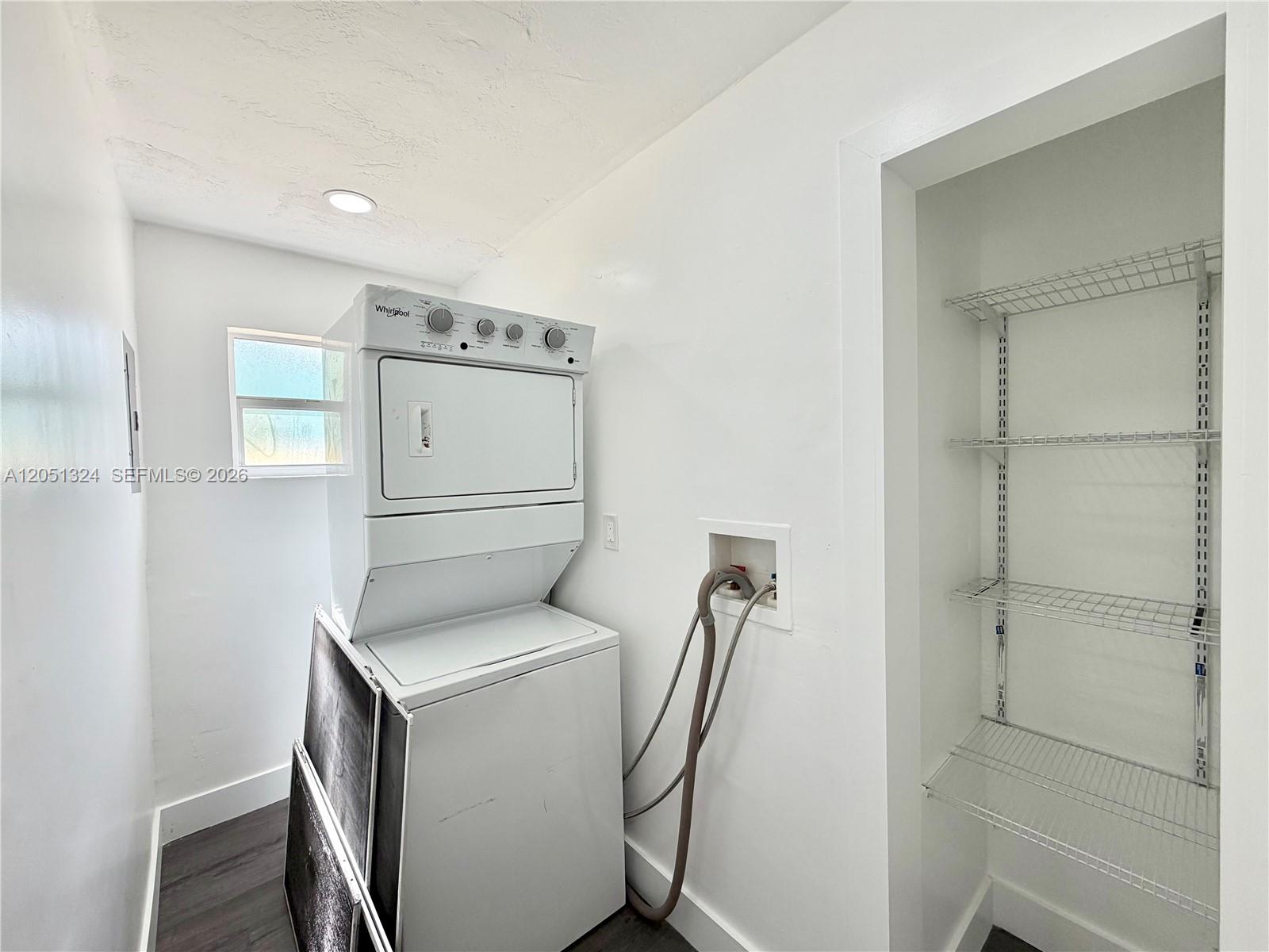 685 Se Park Drive Property Photo 15