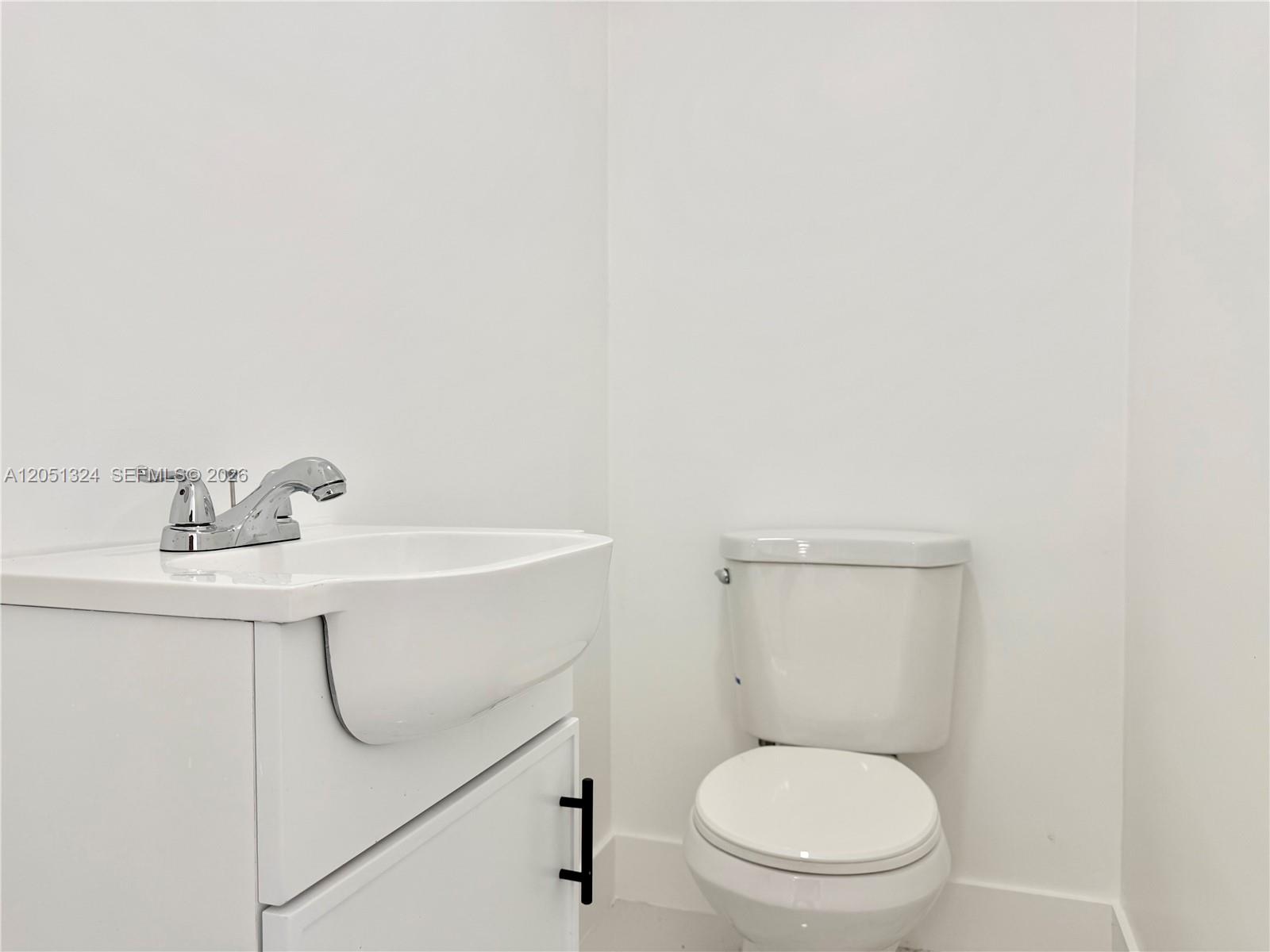 685 Se Park Drive Property Photo 24