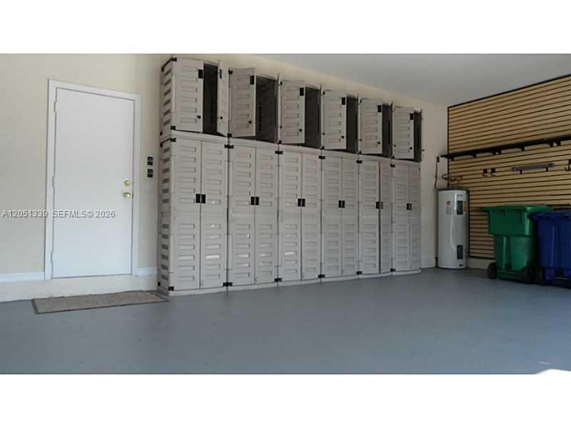 A12051339 Property Photo 3