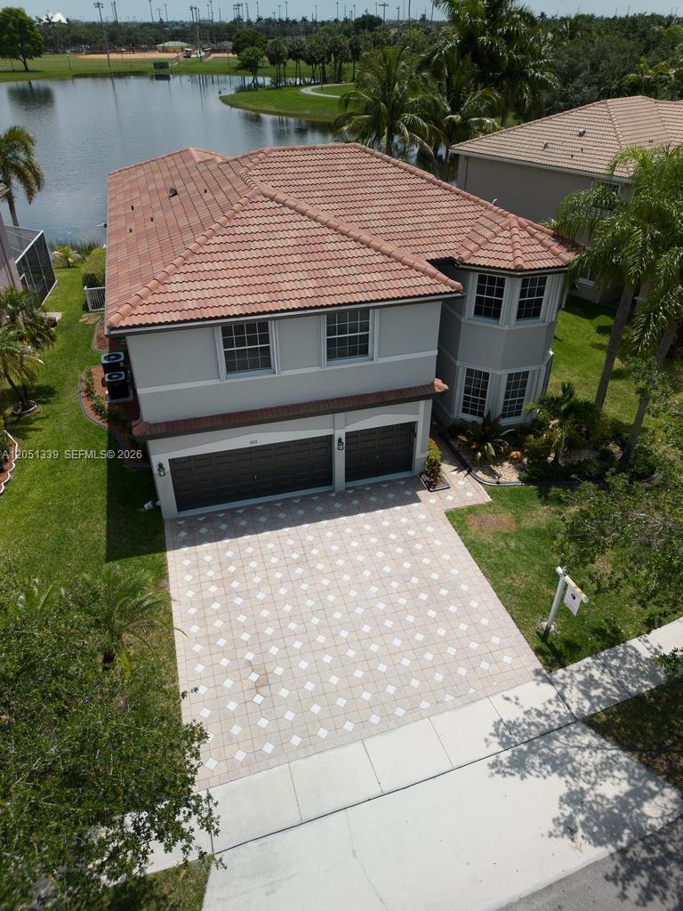 A12051339 Property Photo 46