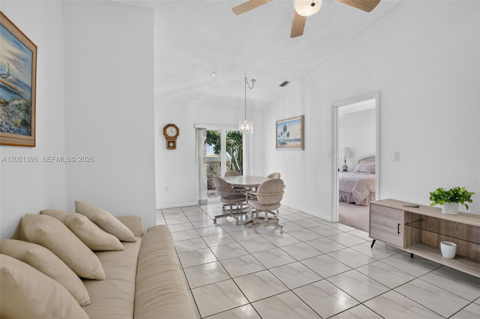 14147 N Forest Oak Circle Property Photo 8