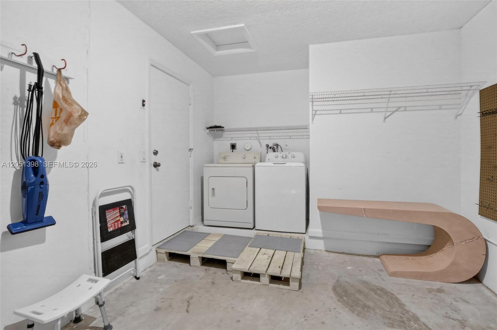 14147 N Forest Oak Circle Property Photo 33