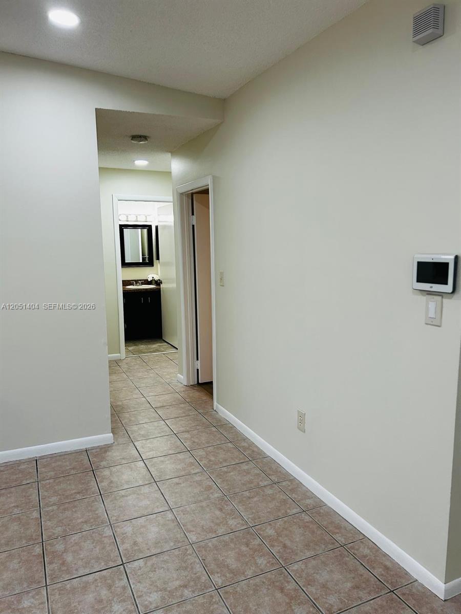 6524 Nw 188th Lane Property Photo 13
