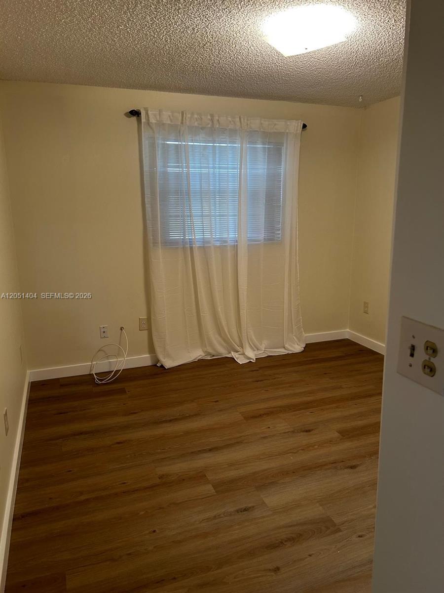 6524 Nw 188th Lane Property Photo 17