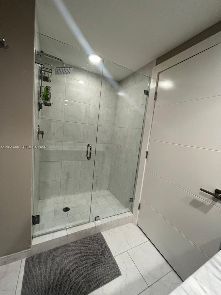 951 Brickell Avenue 1706 Property Photo 4