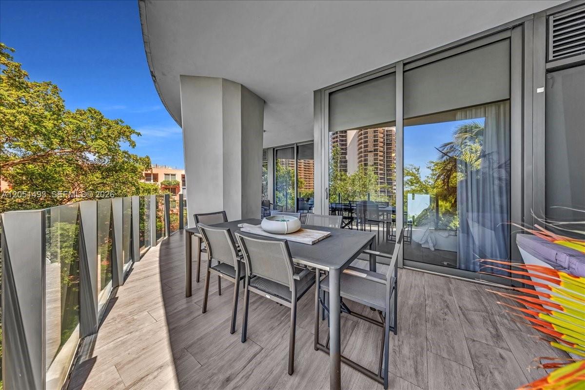2831 S Bayshore Drive 501 Property Photo 49