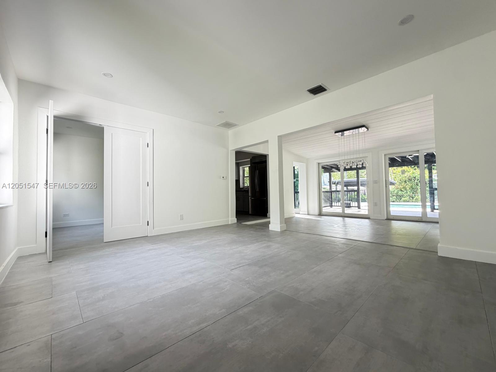 859 Ne 115th Street Property Photo 6