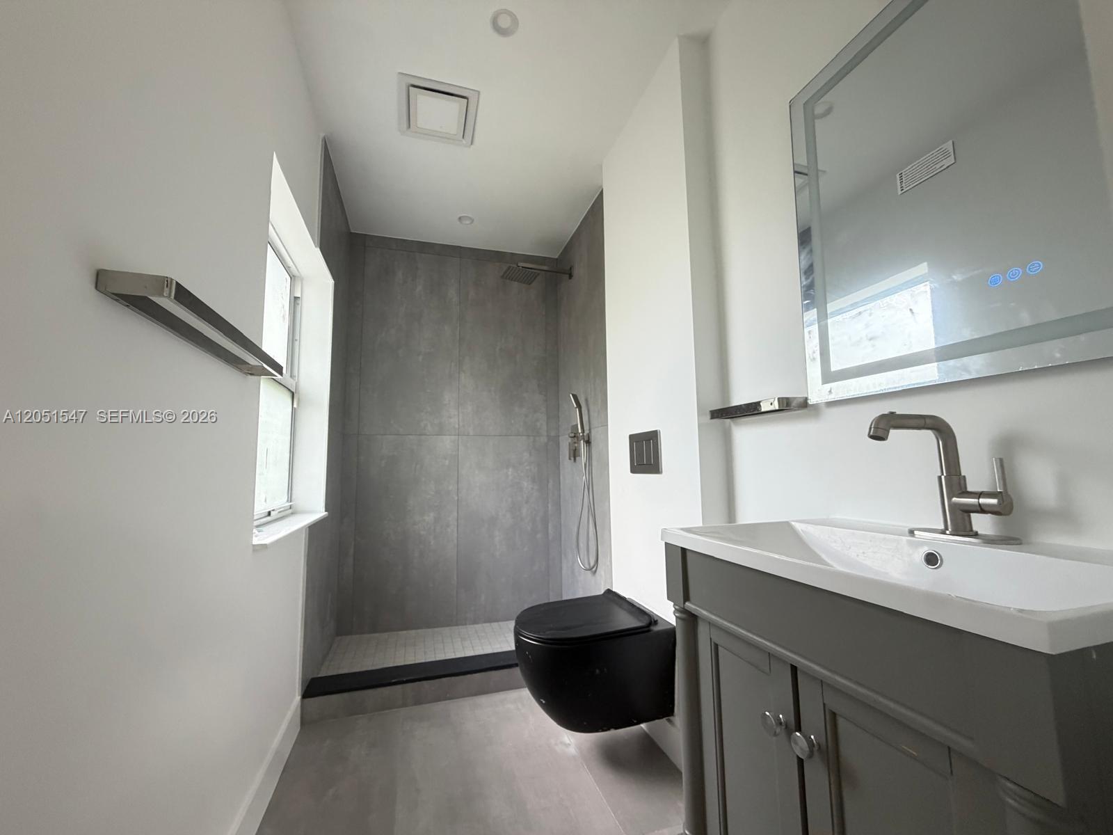 859 Ne 115th Street Property Photo 18