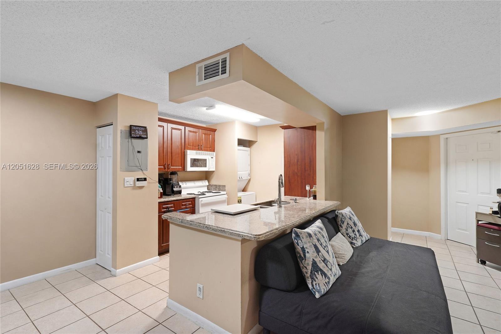 301 Sw 86th Avenue 101 Property Photo 4