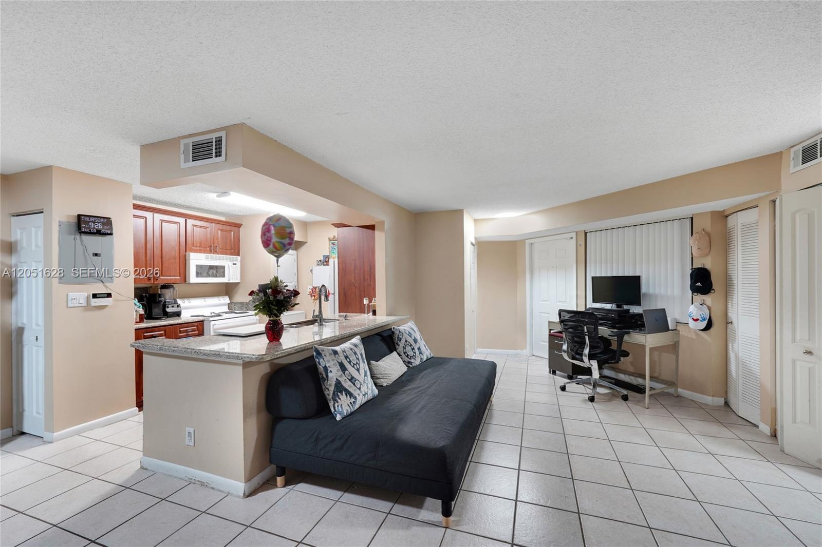 301 Sw 86th Avenue 101 Property Photo 5