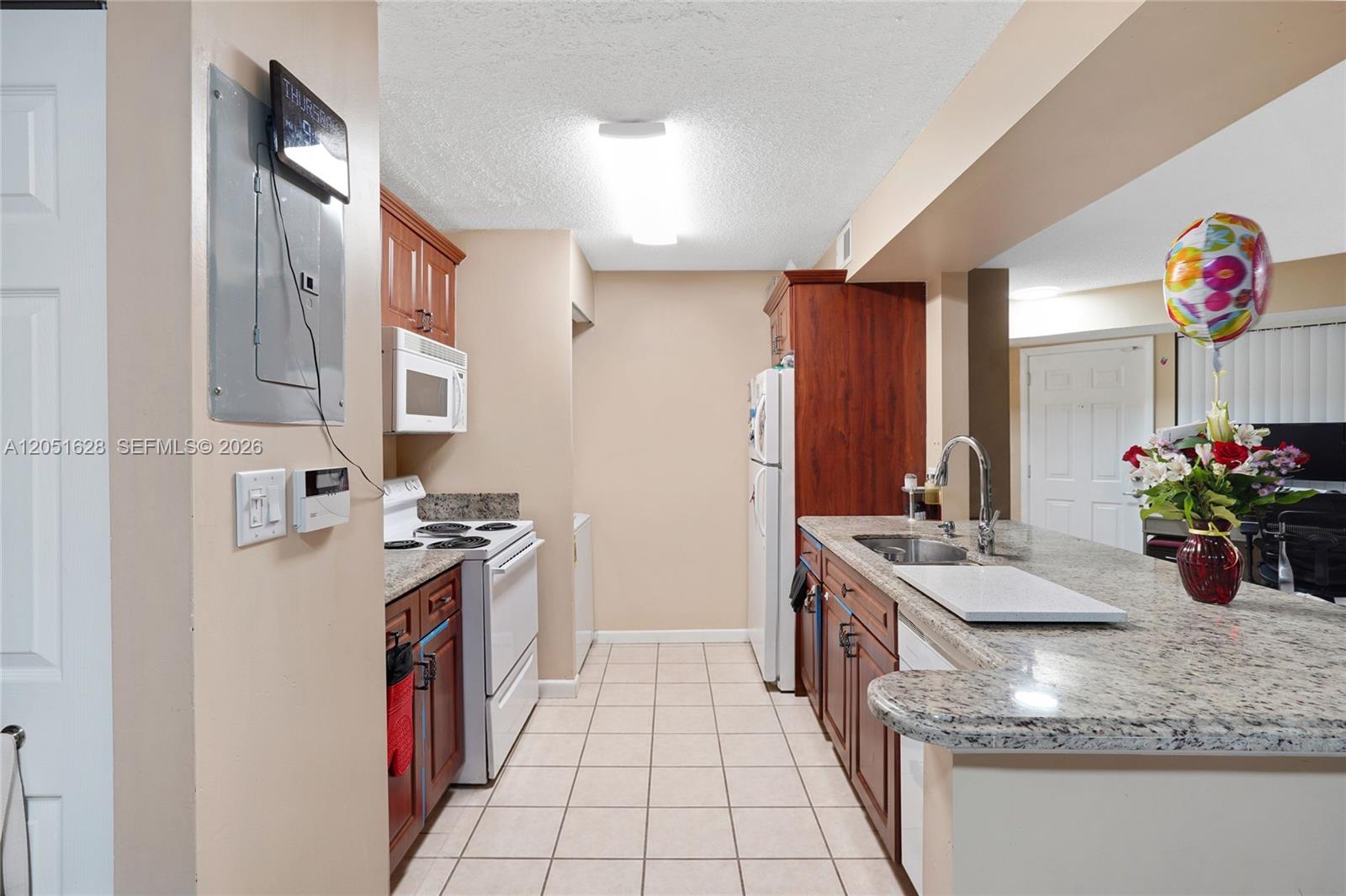 301 Sw 86th Avenue 101 Property Photo 9