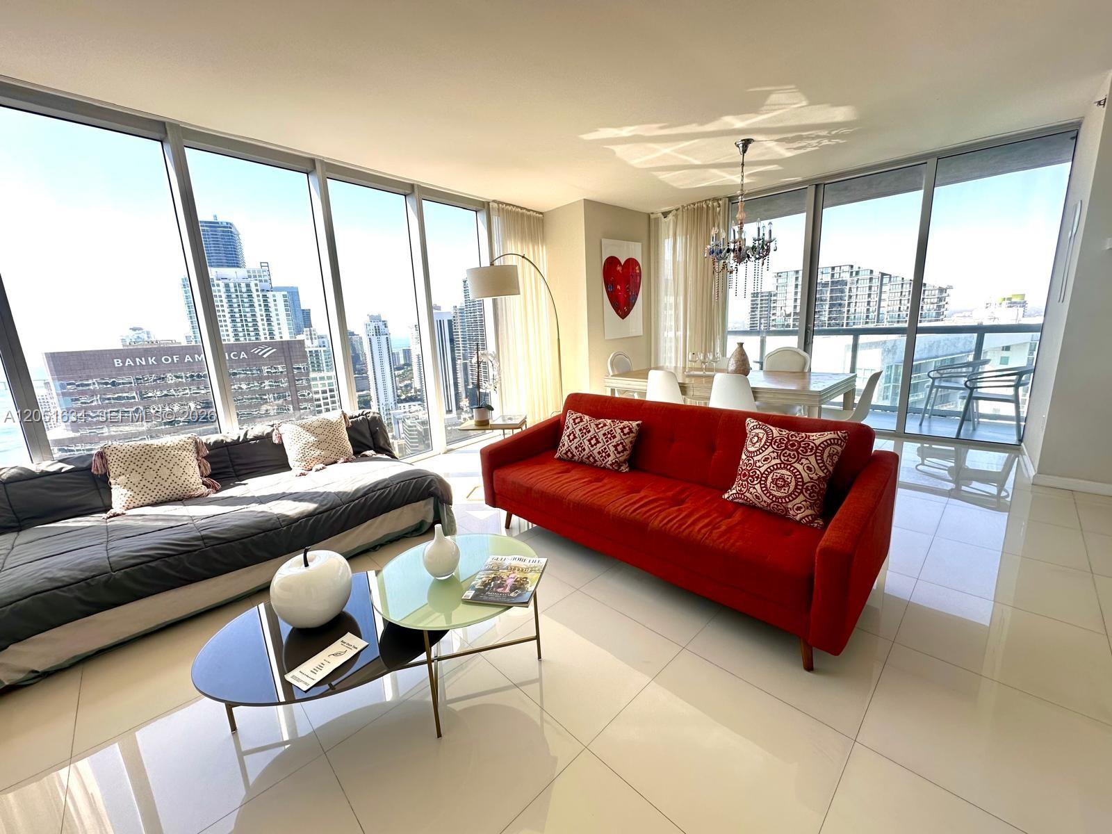 485 Brickell Avenue 4408 Property Photo 3