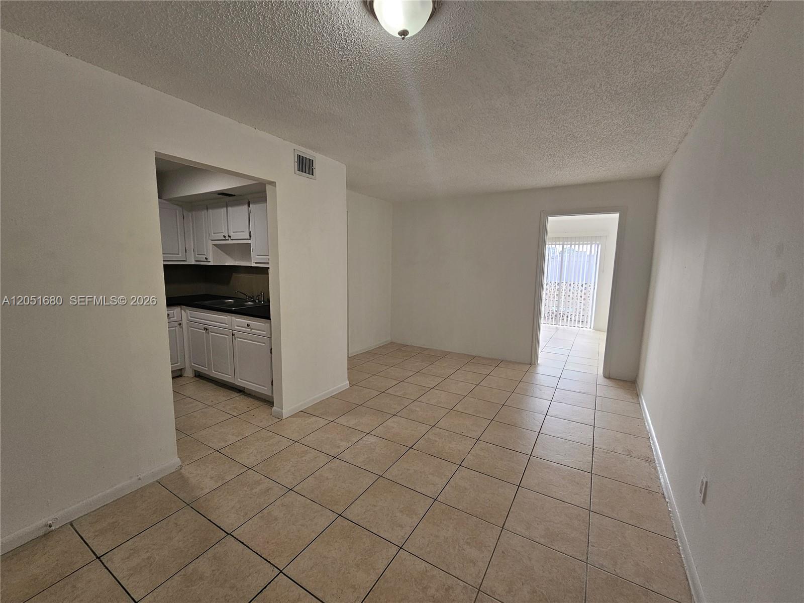 3610 Nw 21st Street 206 Property Photo 1