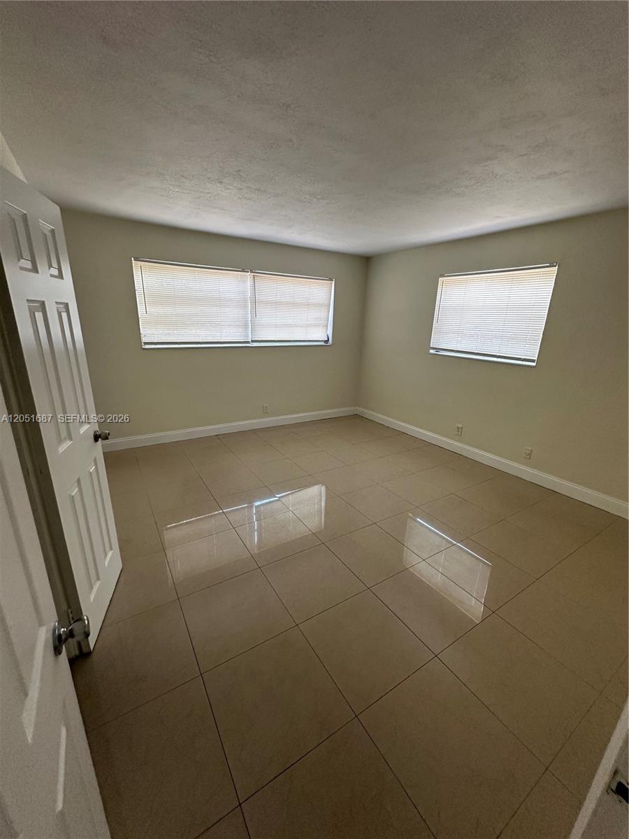 651 Sw 30th Avenue 651 Property Photo 9