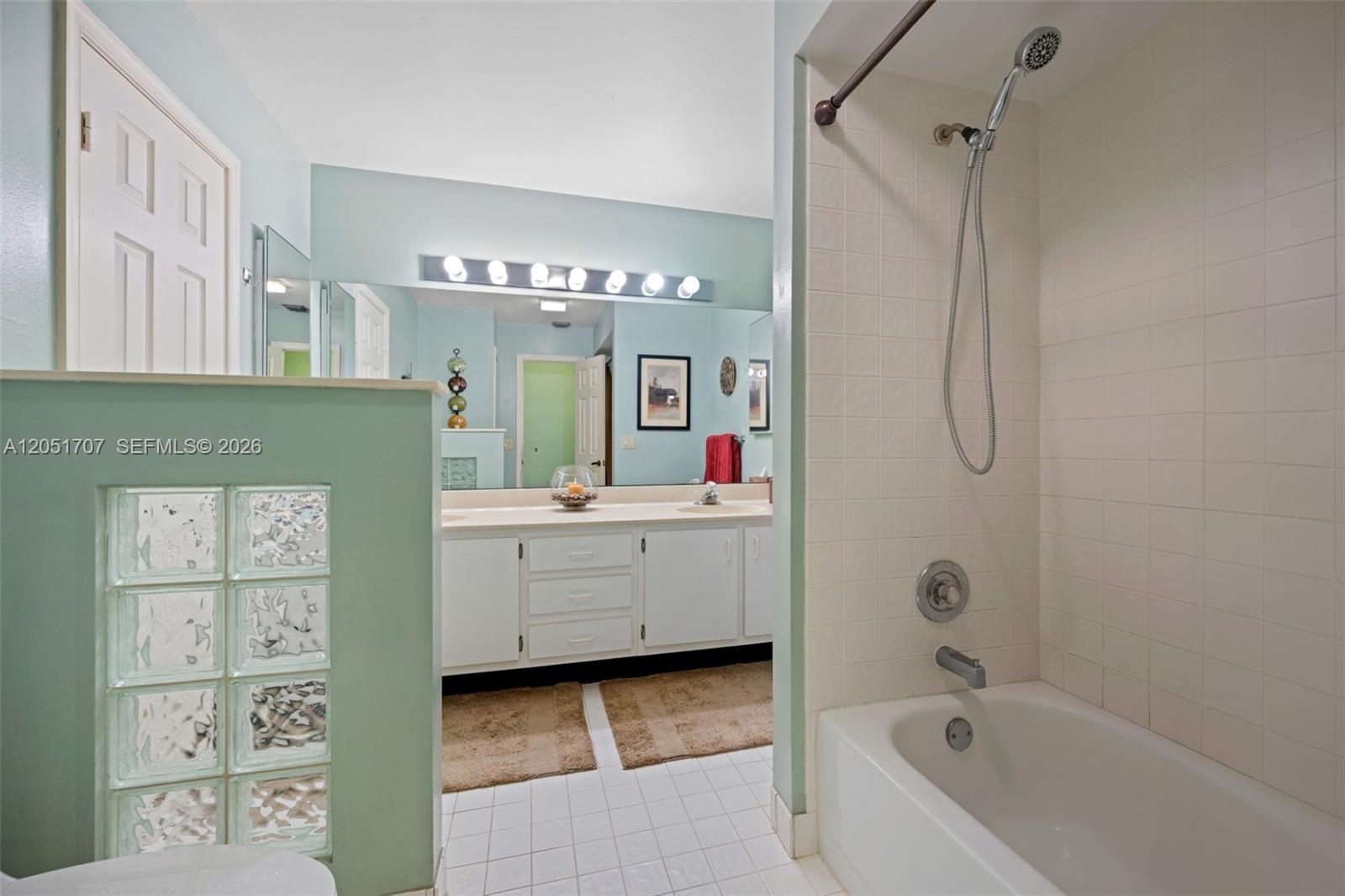 5521 Hawkes Bluff Avenue Property Photo 21