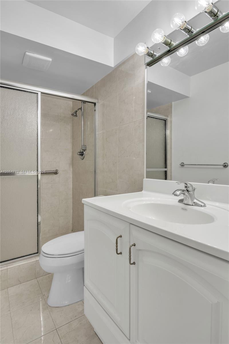 1000 Ne 14th Avenue 503 Property Photo 7