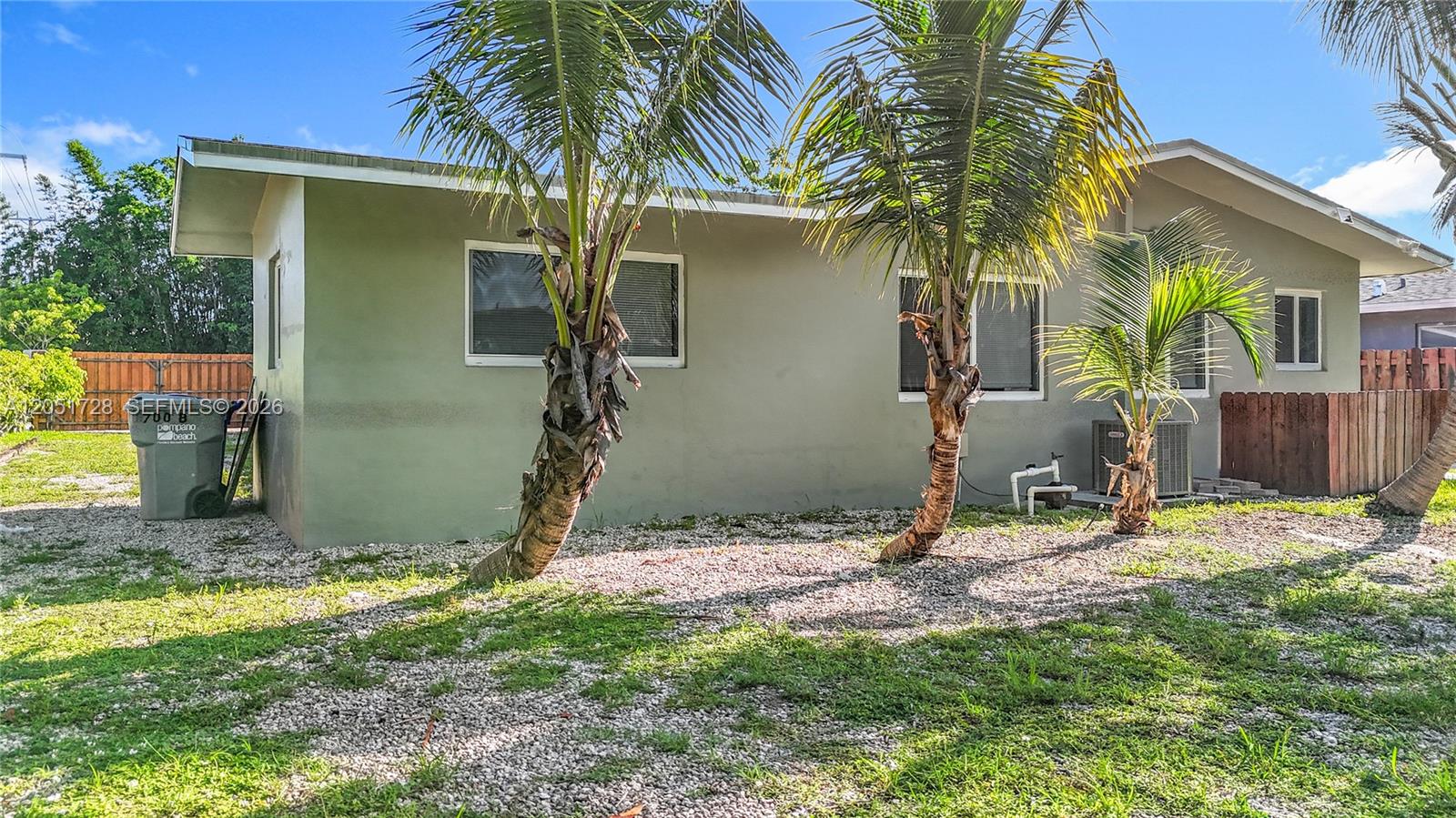 700 Ne 25th Street A Property Photo 19