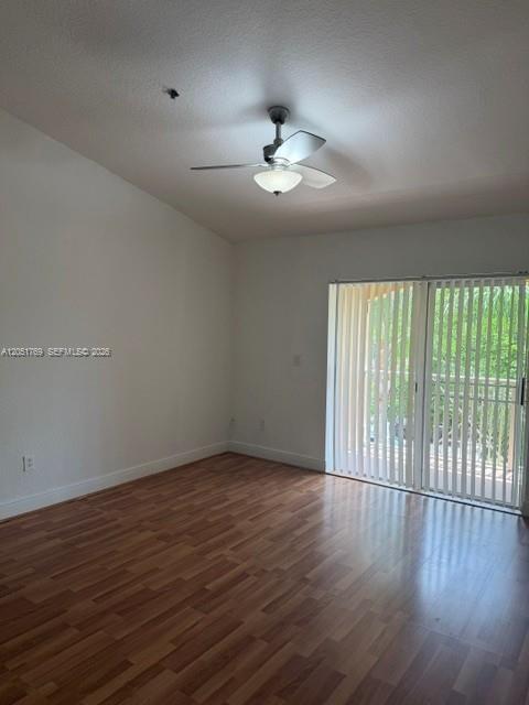 5570 Nw 61st Street 932 Property Photo 9