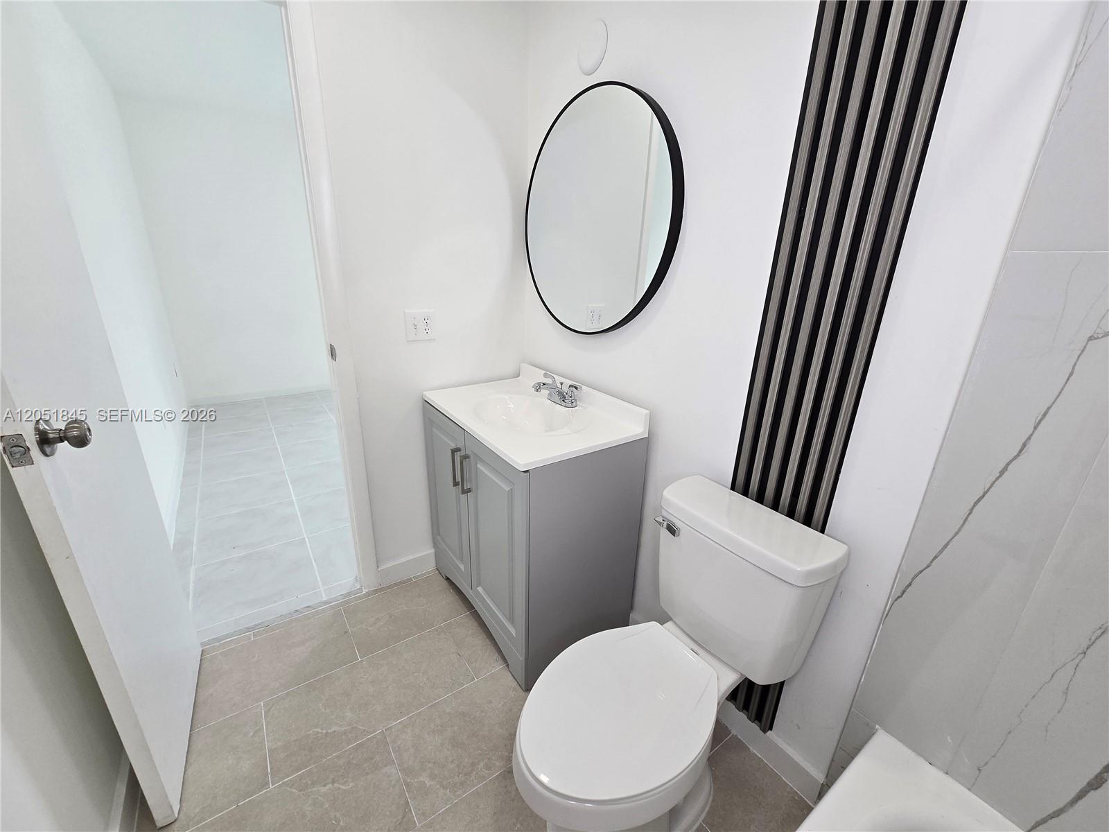 10375 N Kendall Drive J7 Property Photo 30