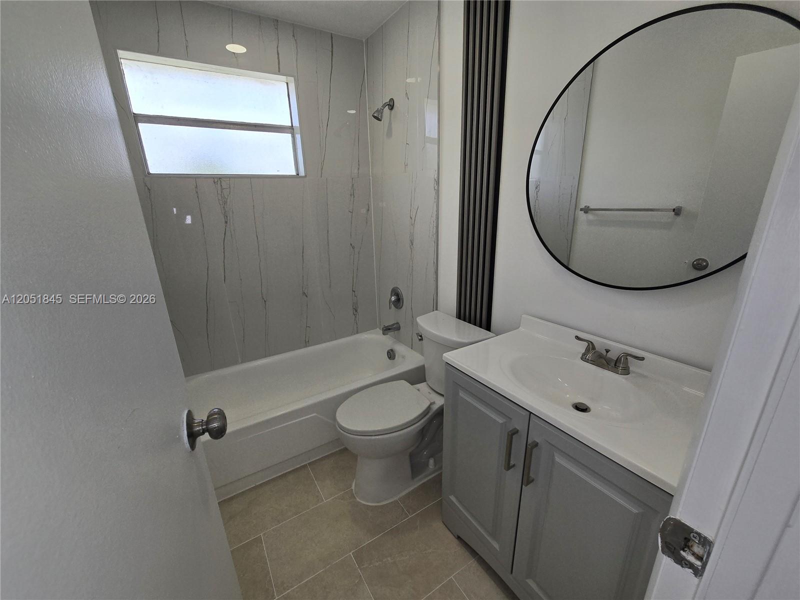 10375 N Kendall Drive J7 Property Photo 39