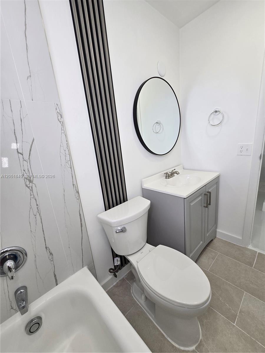 10375 N Kendall Drive J7 Property Photo 40