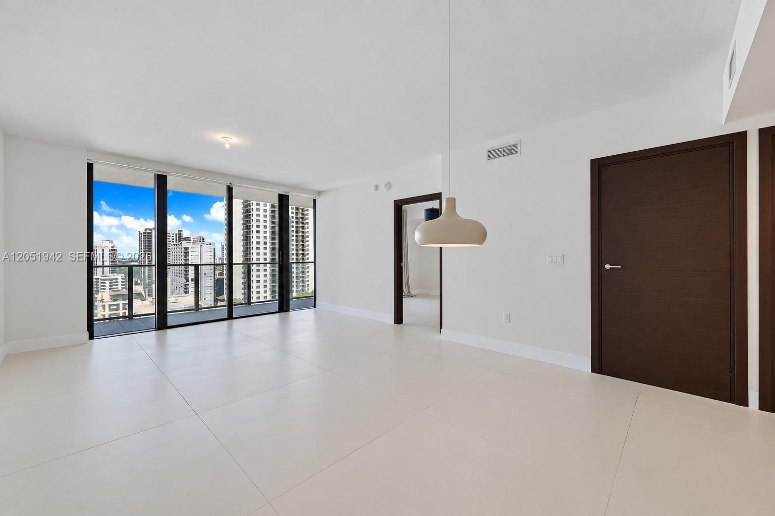 1000 Brickell Plaza 2110 Property Photo 2