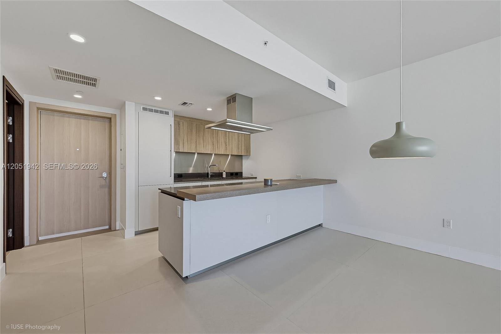 1000 Brickell Plaza 2110 Property Photo 4