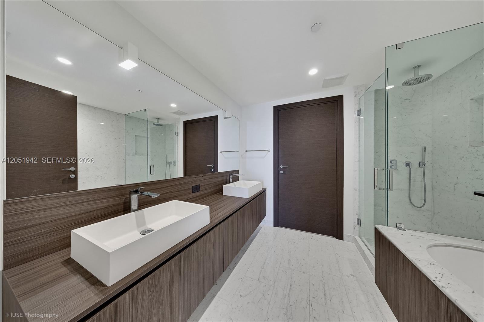 1000 Brickell Plaza 2110 Property Photo 8