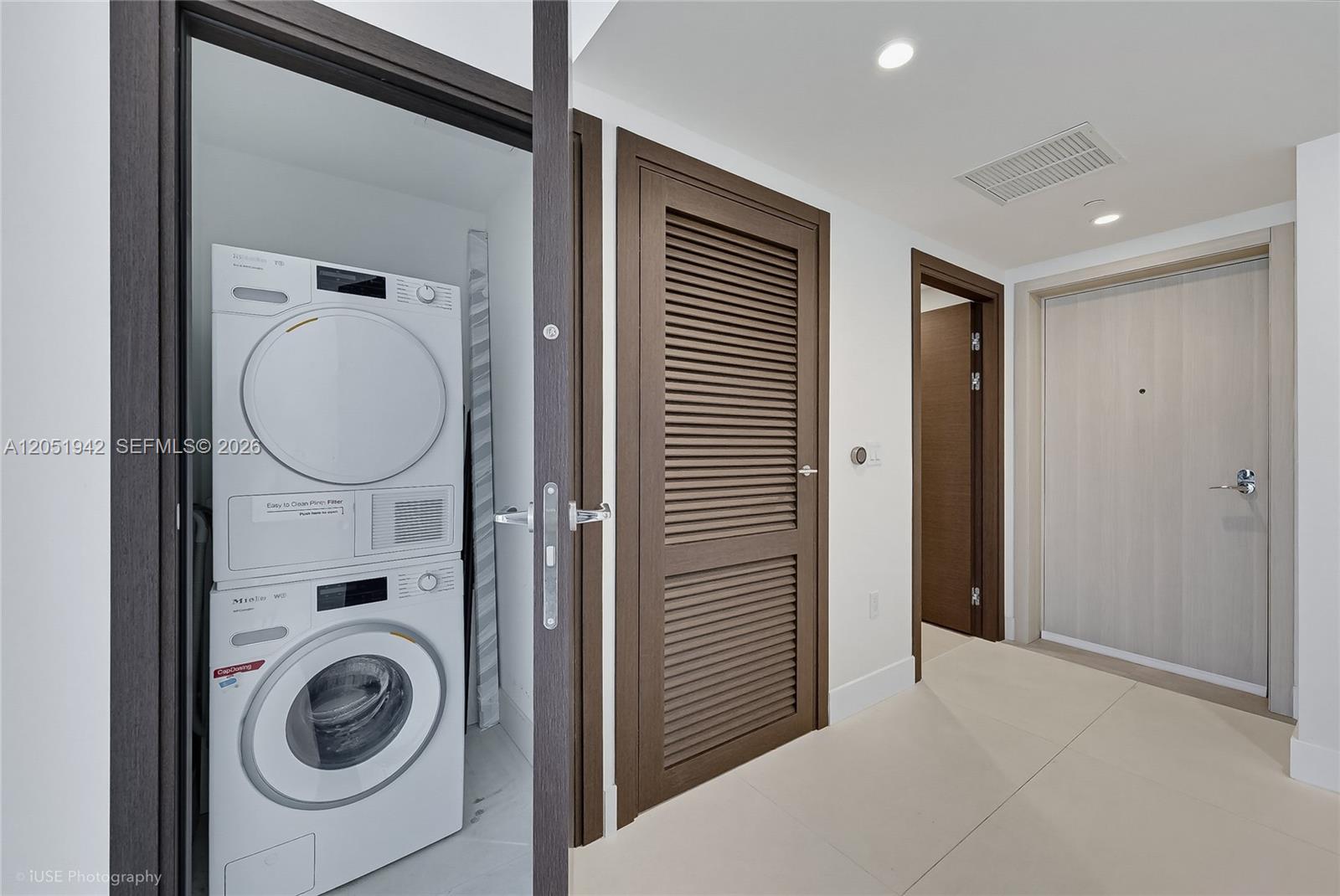 1000 Brickell Plaza 2110 Property Photo 11