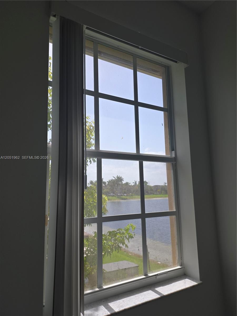 A12051962 Property Photo 21
