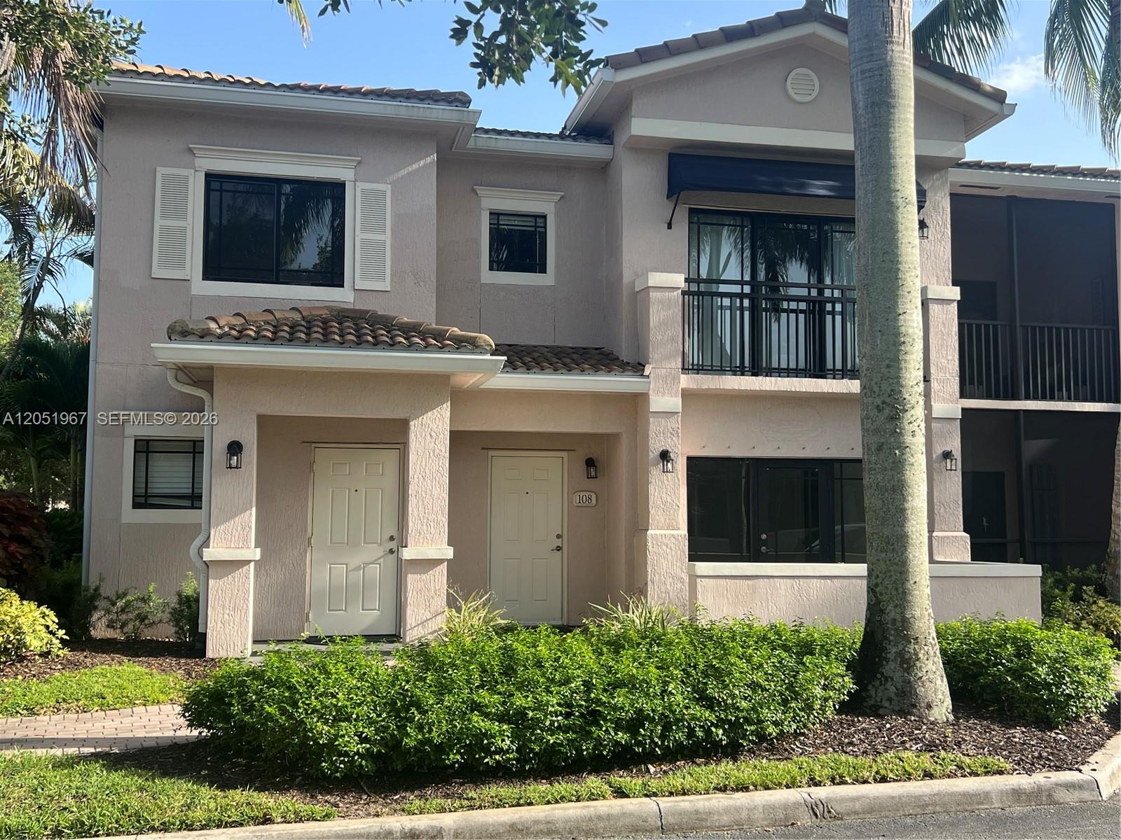2803 N Sarento Place 108