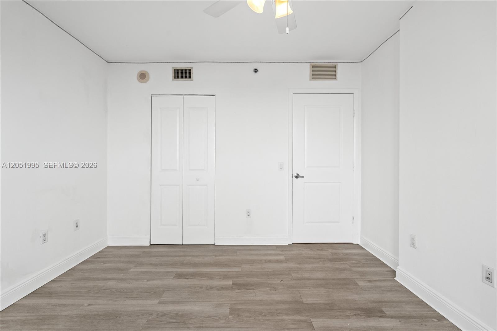 2681 N Flamingo Road 2205s Property Photo 26