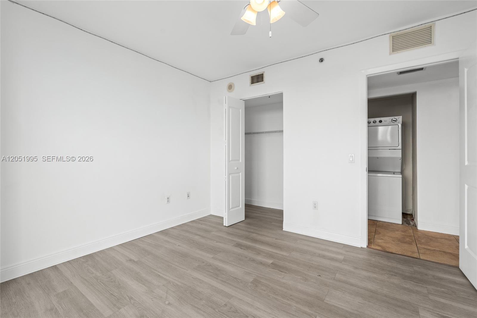 2681 N Flamingo Road 2205s Property Photo 29
