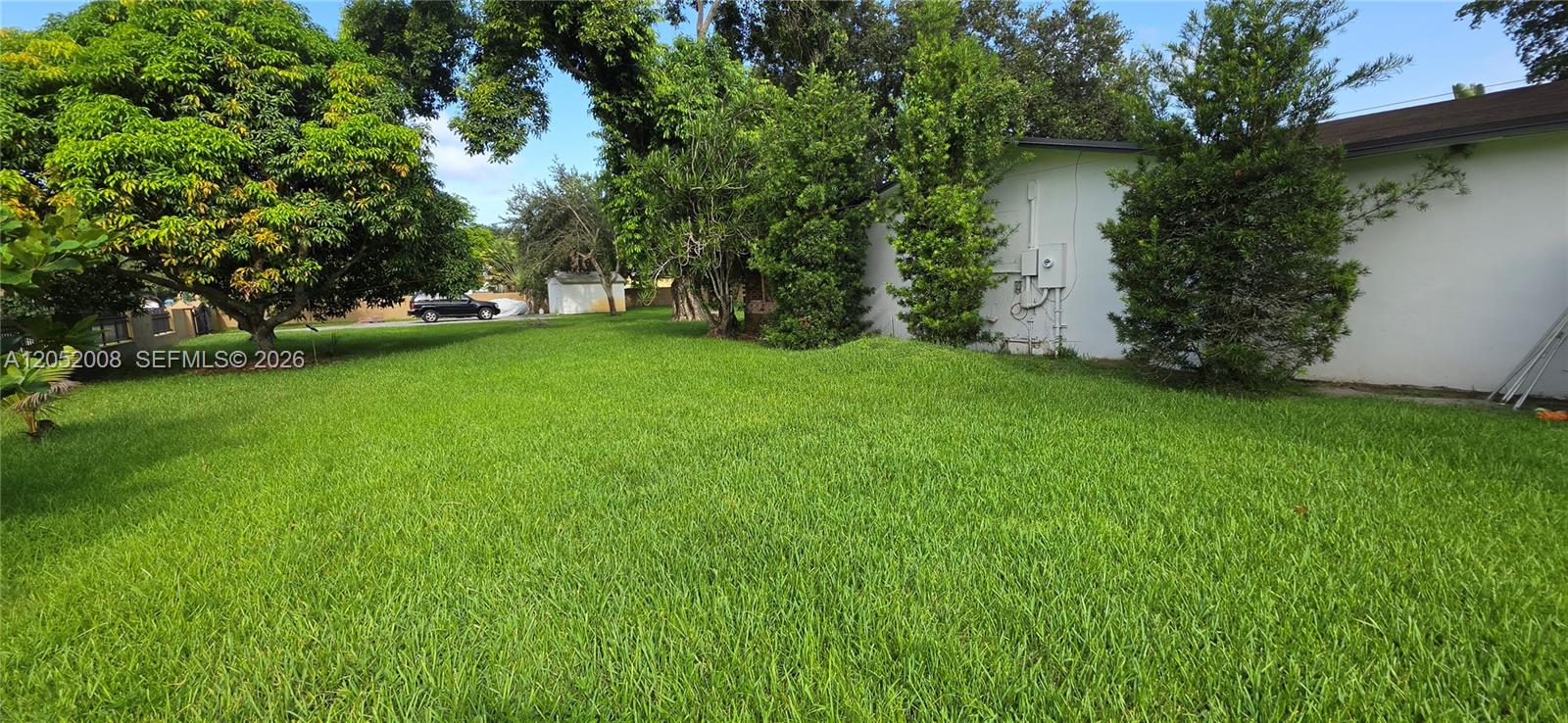 A12052008 Property Photo 7