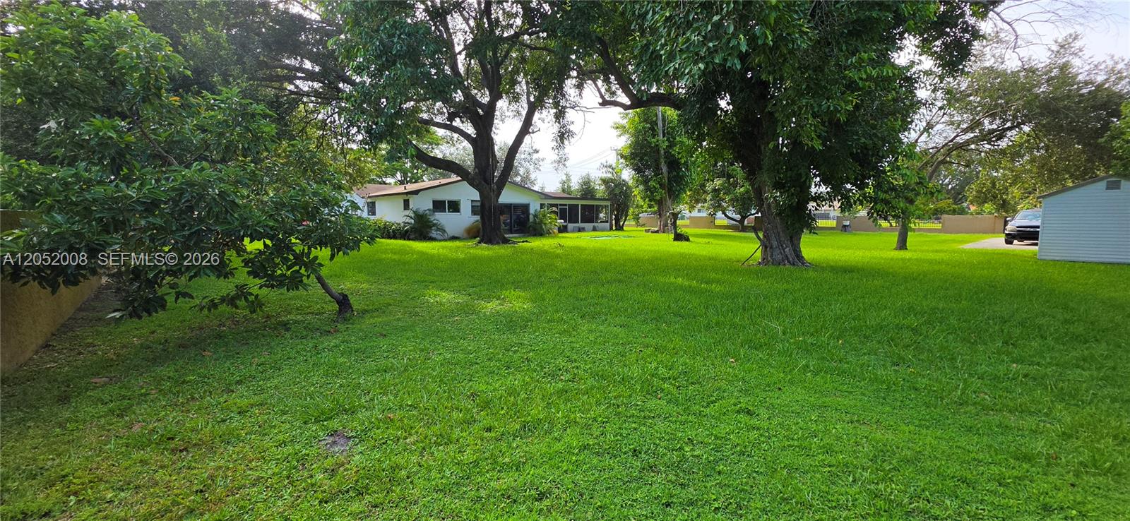 A12052008 Property Photo 12