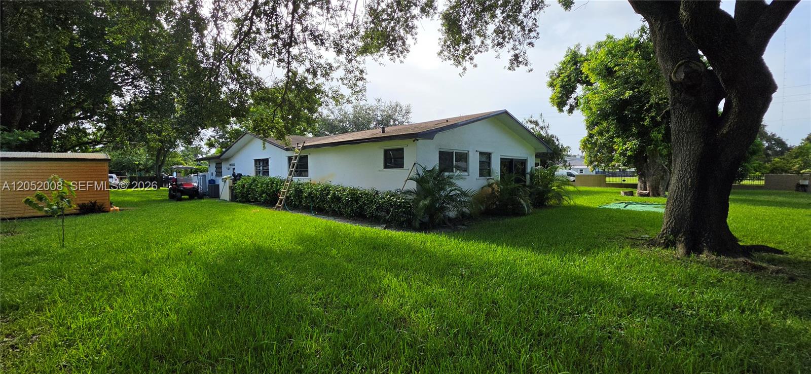 A12052008 Property Photo 13