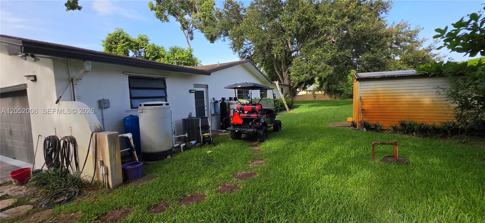 A12052008 Property Photo 14