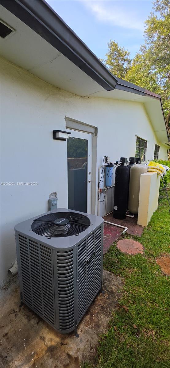 A12052008 Property Photo 15