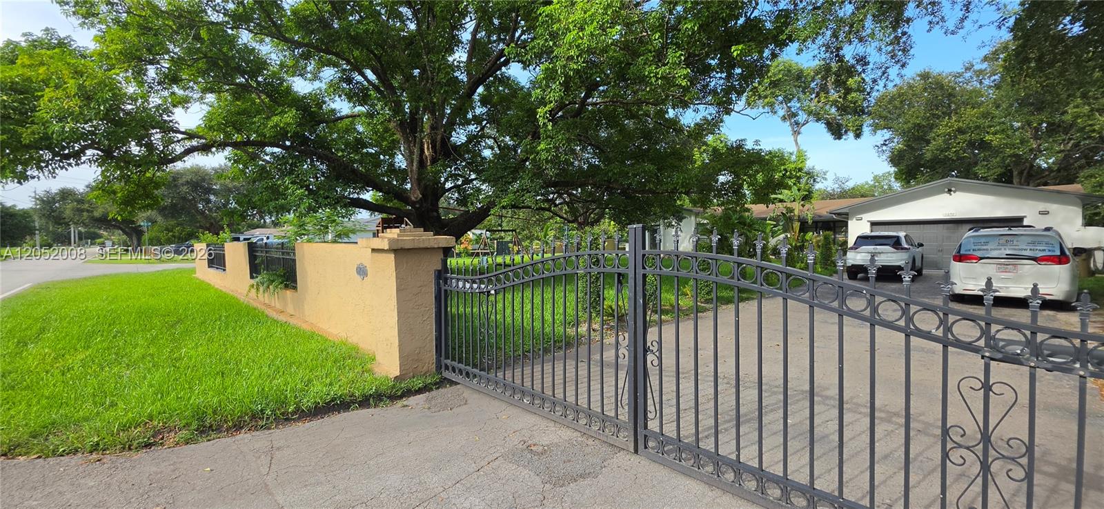A12052008 Property Photo 16