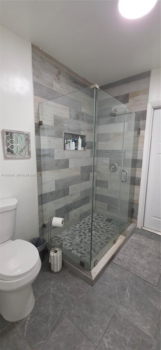 A12052008 Property Photo 31